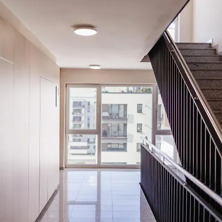 Modern Coresi - Free Private Parking * 브라쇼브