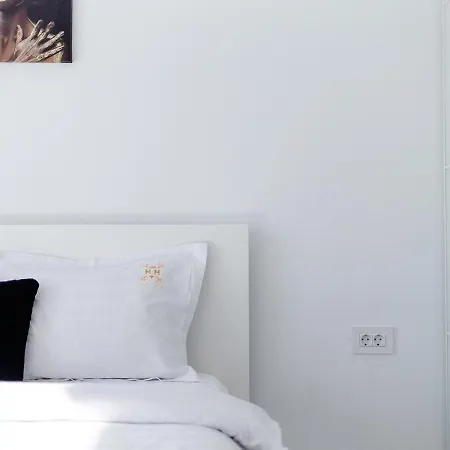 Modern Coresi - Free Private Parking *