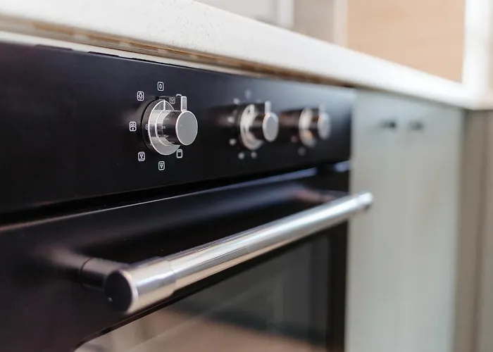 Apartman Modern Coresi - Free Private Parking