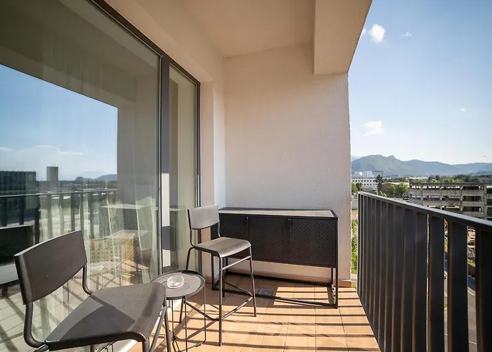 Modern Coresi - Free Private Parking Brassó