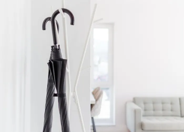 Apartman Modern Coresi - Free Private Parking